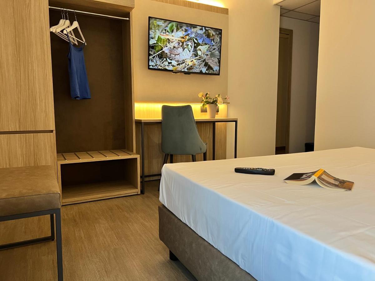 Hotel Gardenia Romano Canavese Exteriér fotografie