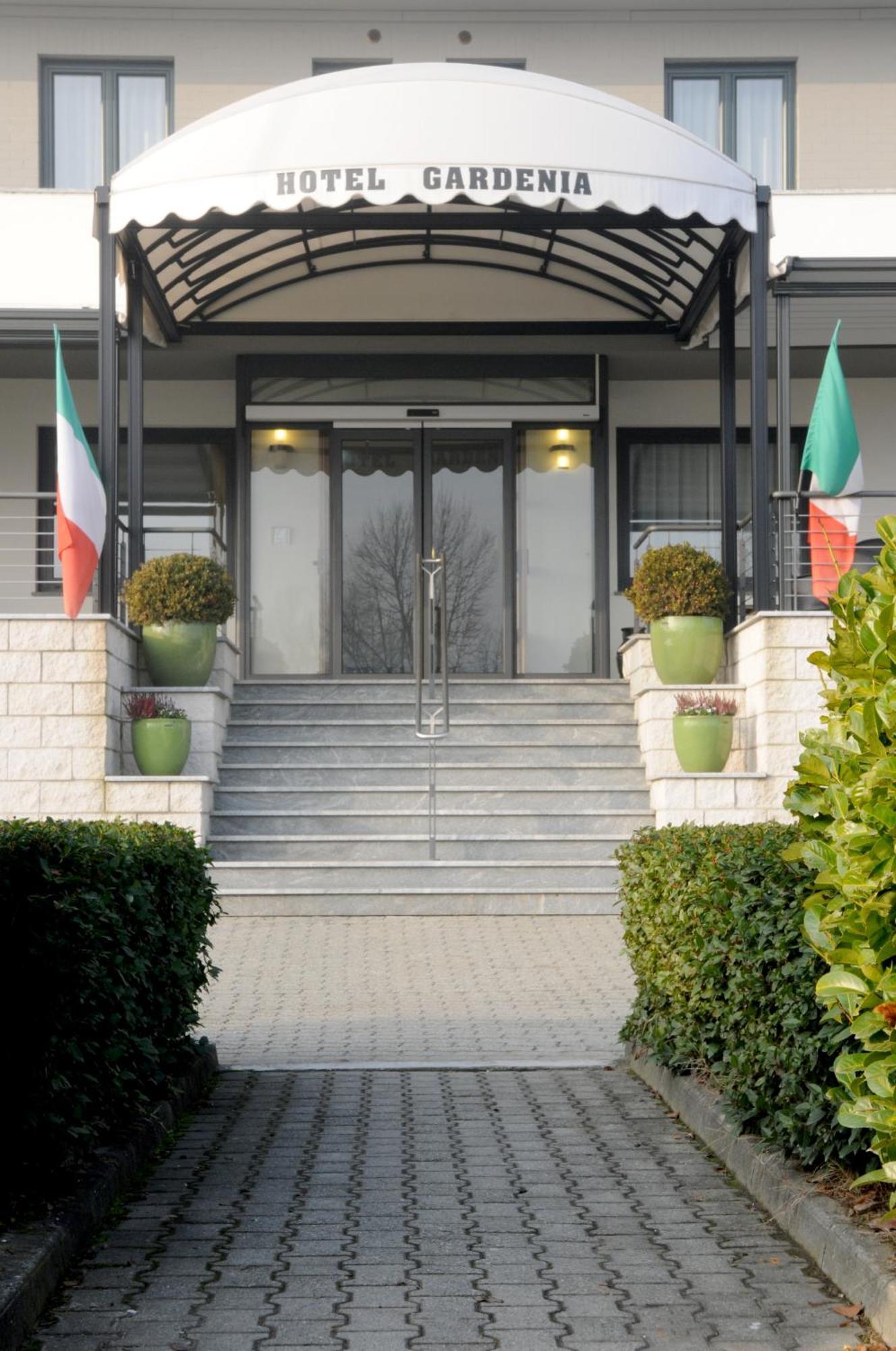 Hotel Gardenia Romano Canavese Exteriér fotografie