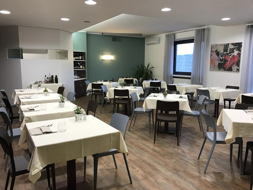 Hotel Gardenia Romano Canavese Exteriér fotografie
