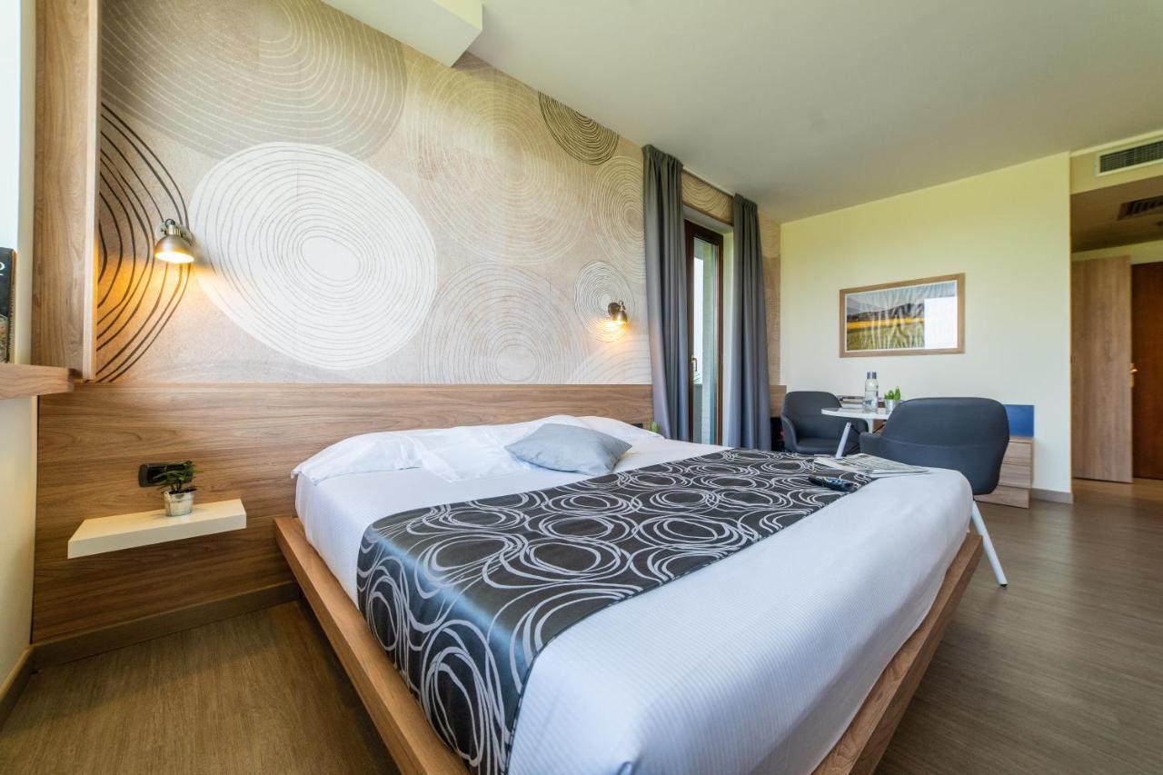 Hotel Gardenia Romano Canavese Exteriér fotografie